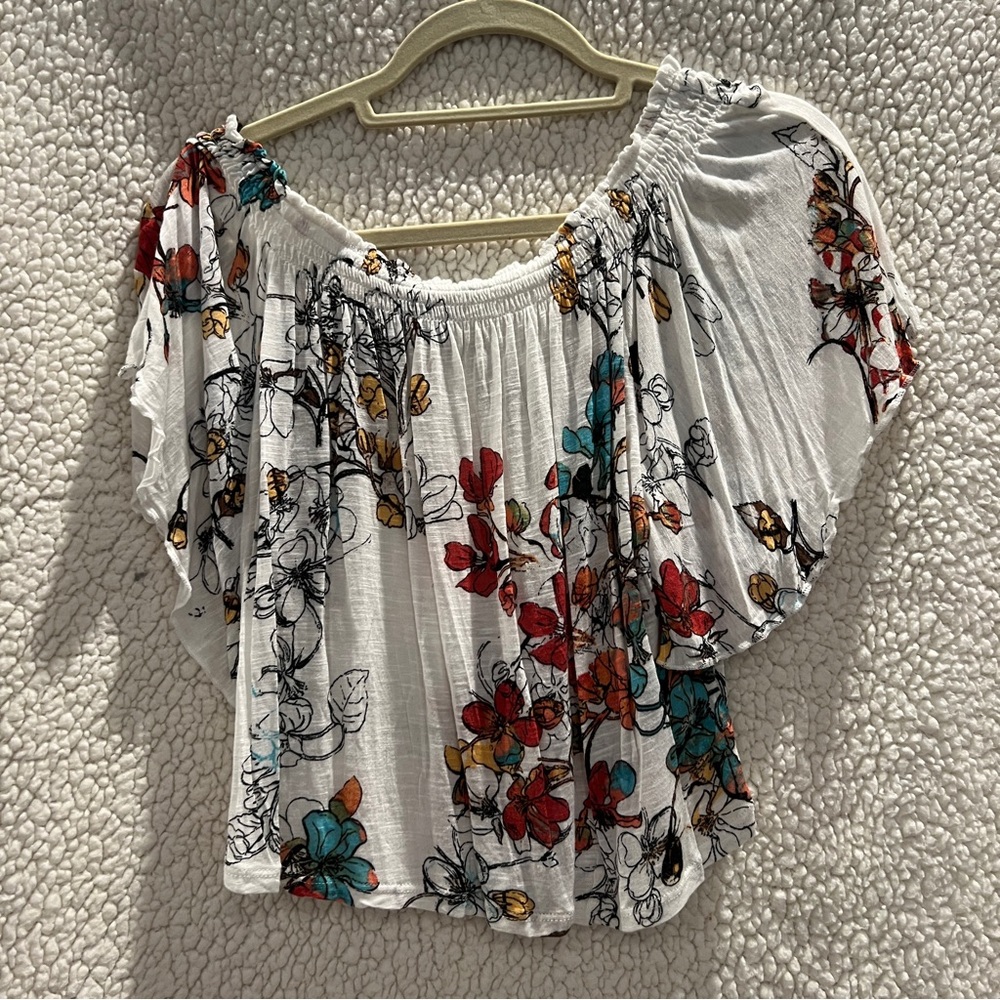 American Rag Crop Top - Picture 2 of 2